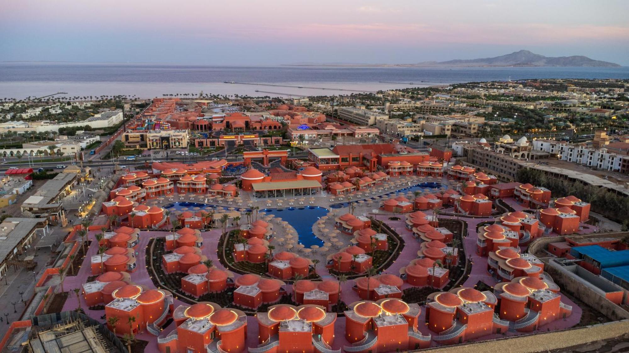 Pickalbatros Laguna Club Resort Sharm El Sheikh Buitenkant foto Aerial view of the resort