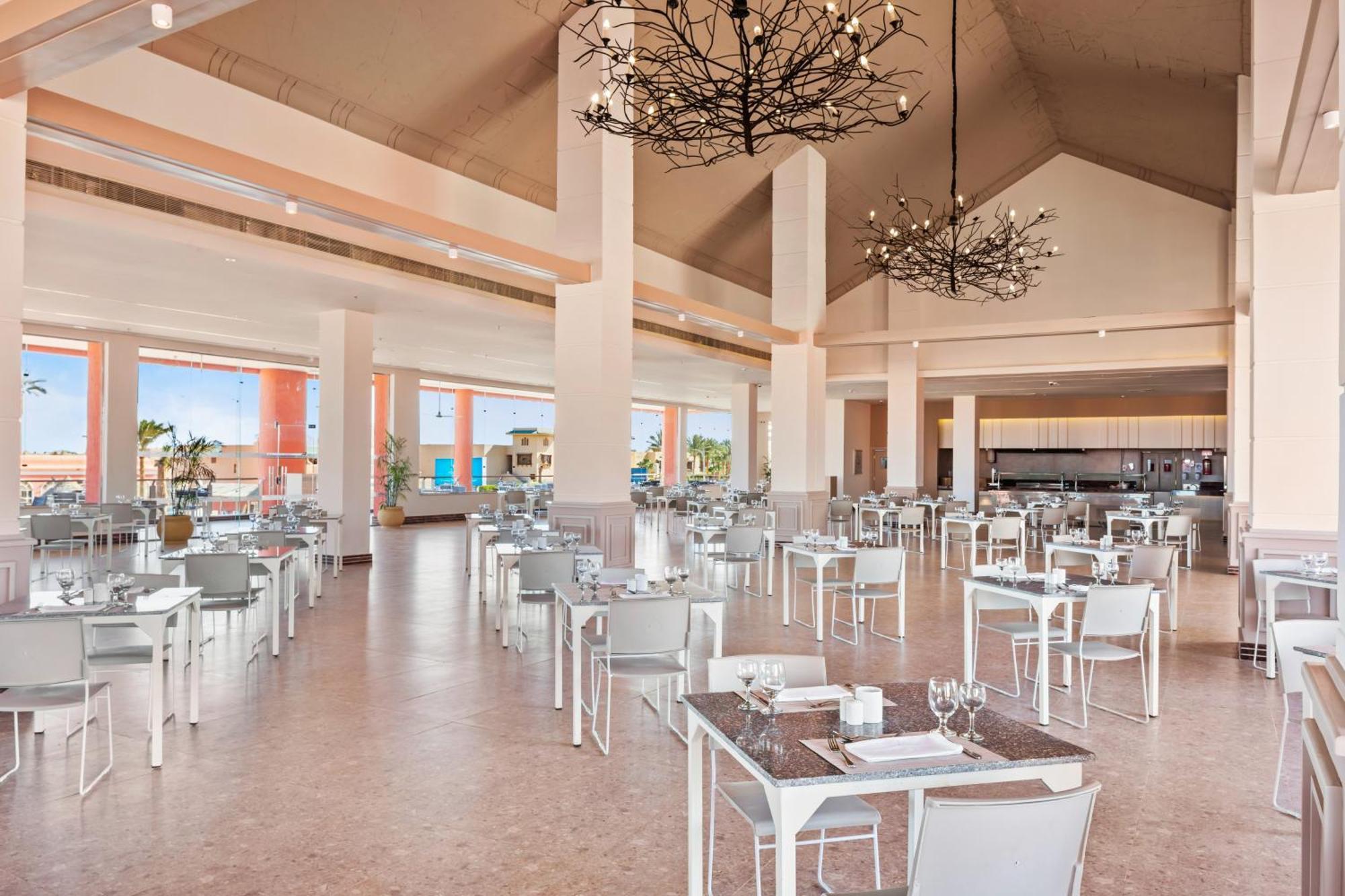 Pickalbatros Laguna Club Resort Sharm El Sheikh Buitenkant foto The buffet at the hotel