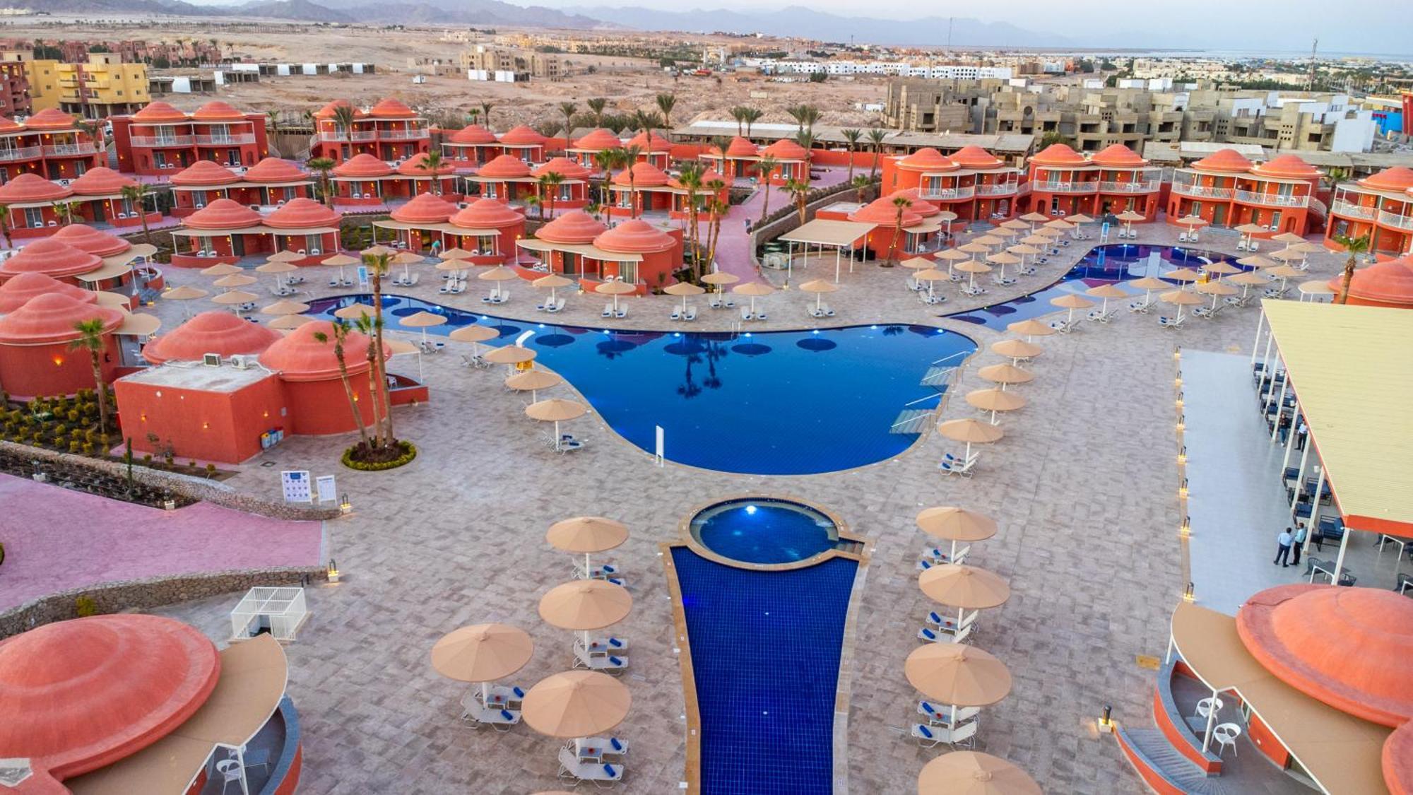 Pickalbatros Laguna Club Resort Sharm El Sheikh Buitenkant foto Aerial view of the resort